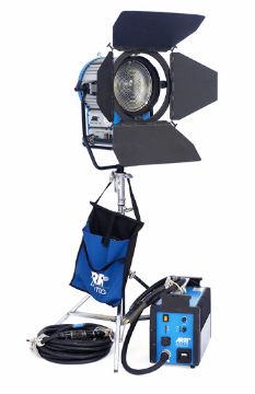 Show details for Hmi - 2500w Fresnel Flicker Free (ARRI) Picture of Hmi - 2500w Fresnel Flicker Free (ARRI)