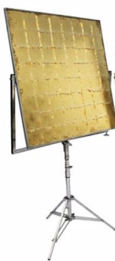 Picture of Reflector - 4’X 4’ Gold